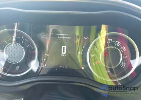 2015 Dodge Challenger R/T Shaker from USA, damaged, VIN 2C3CDZAT6FH913532